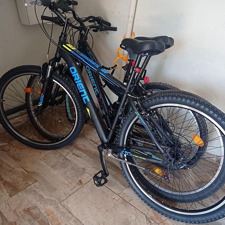 Perigiali Beach Apartment - 2 Free Bikes Perigialion Luaran gambar